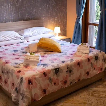 Bed & Breakfast Aj And Breakfast Pompei