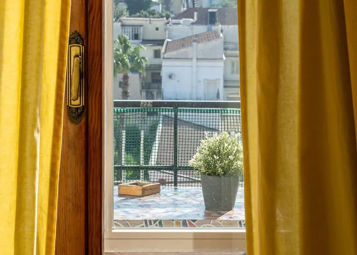 B&B Aj And Breakfast 4*