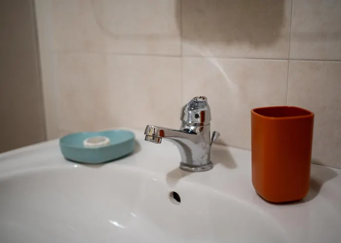 Aj And Breakfast B&B